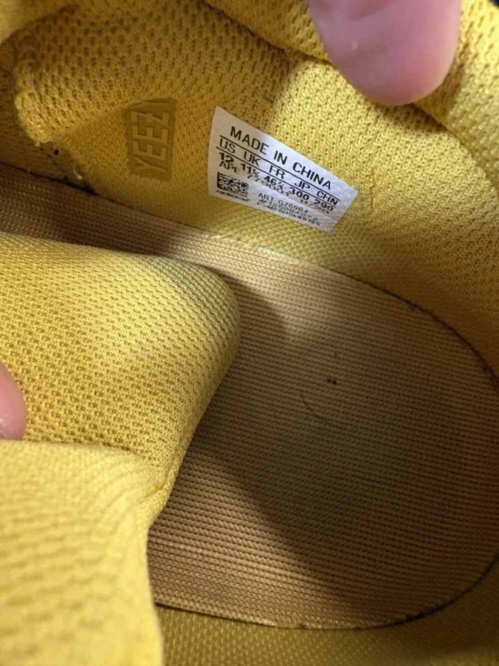WORN Men’s Yeezy Boost 700 Sun GZ6984 Size 12 WITH BOX